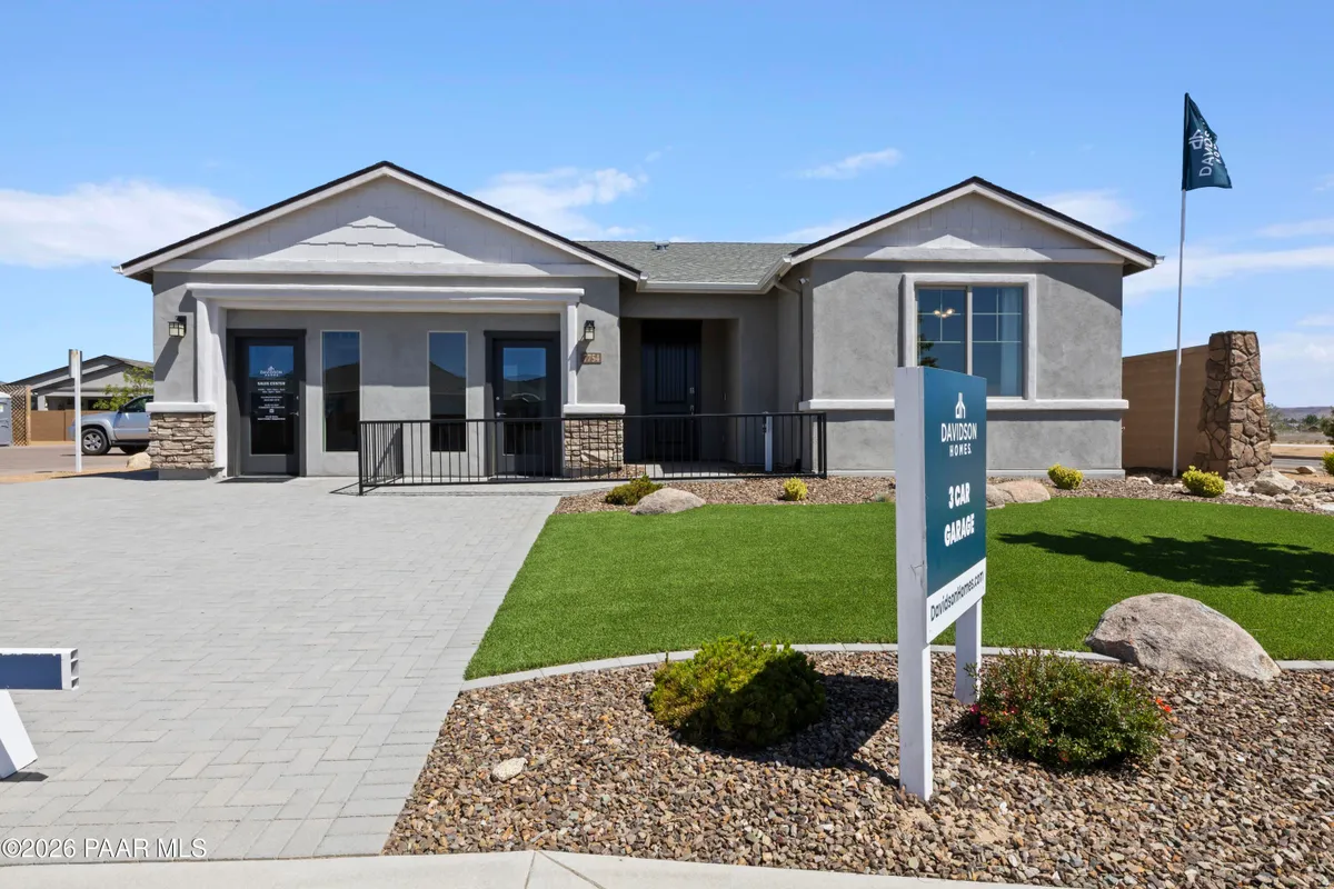 Property Slideshow image 1 of 39 | 8802 n pacific park dr, Prescott Valley, AZ, 86315