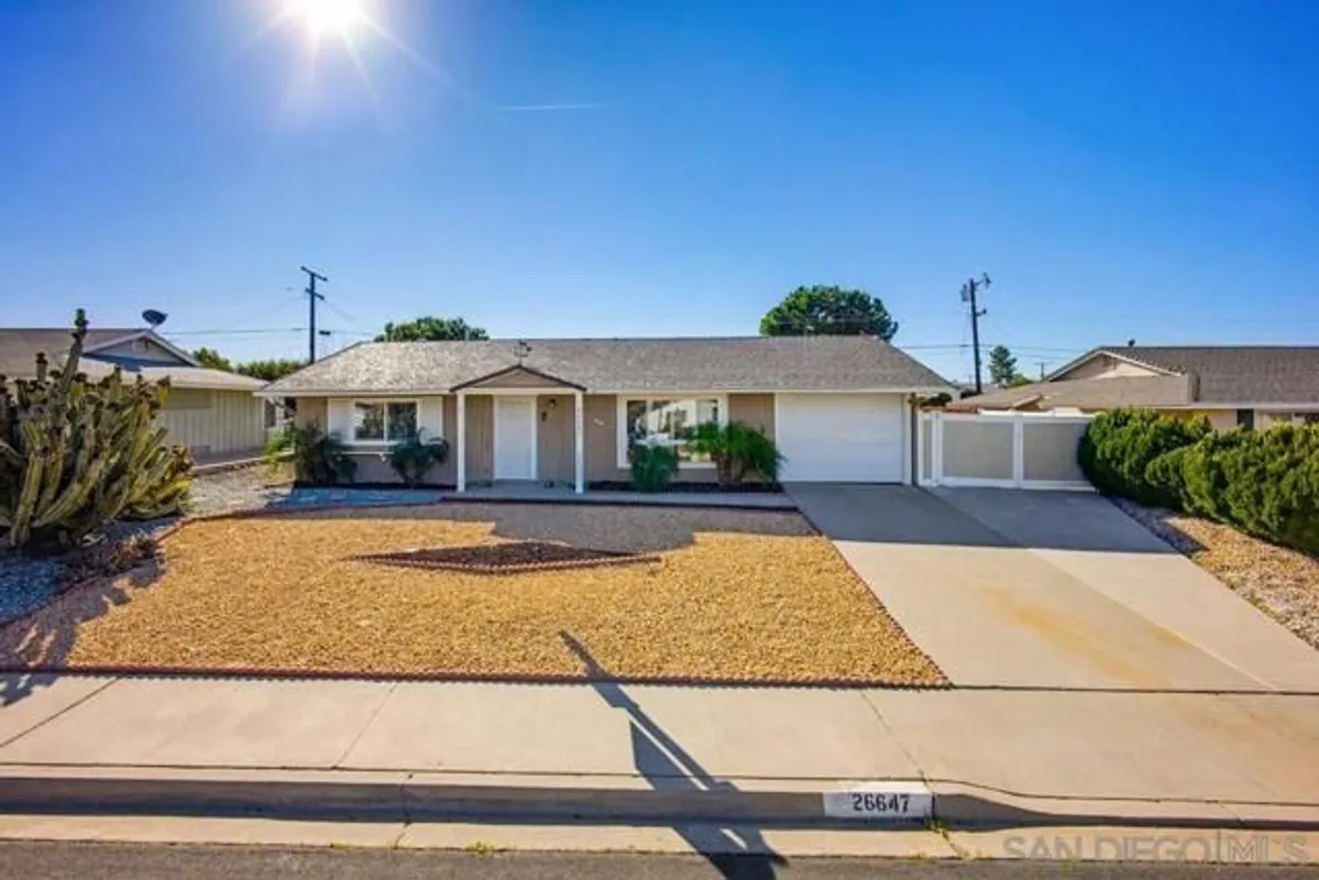 Property Slideshow image 1 of 35 | 26647 oakmont dr, Menifee, CA, 92586