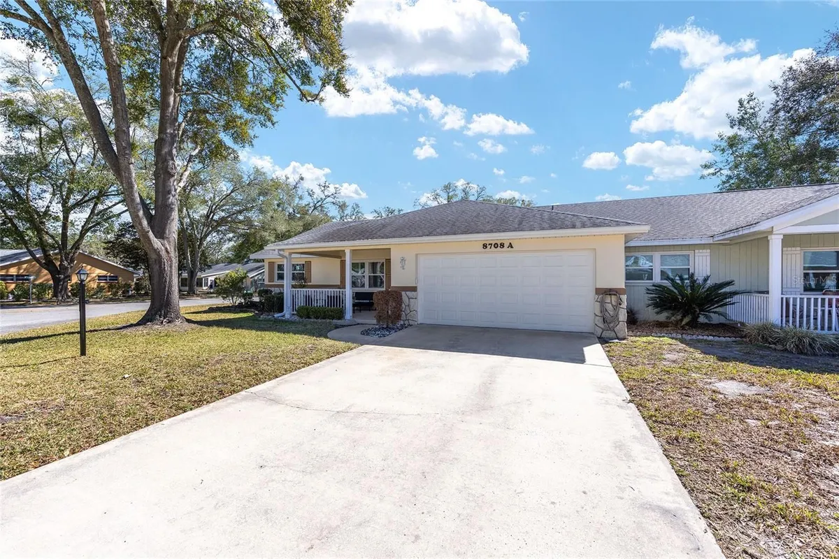 Property Slideshow image 1 of 47 | 8708 sw 95th ln a, Ocala, FL, 34481
