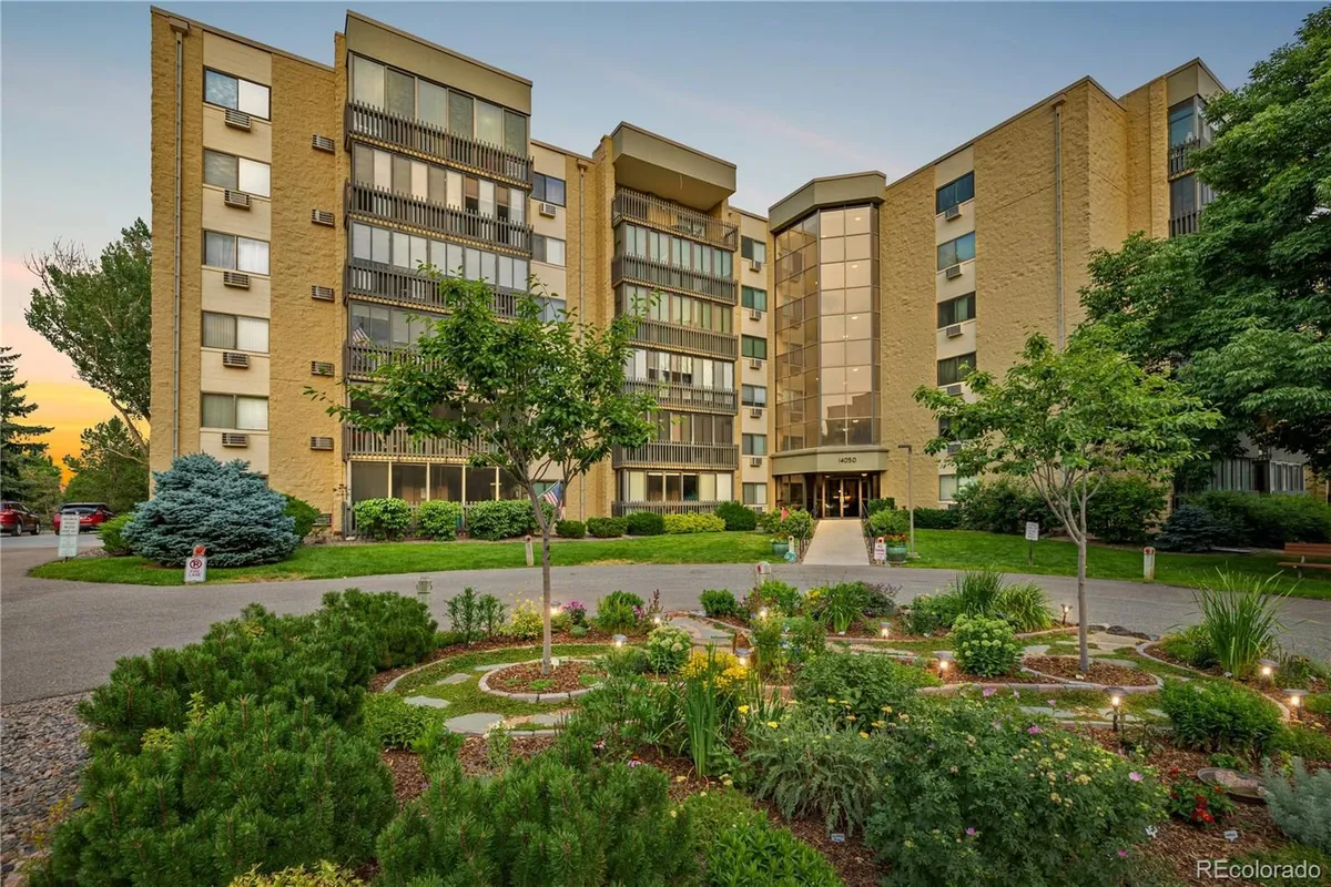 Property Slideshow image 1 of 31 | 14050 e linvale pl apt 106, Aurora, CO, 80014