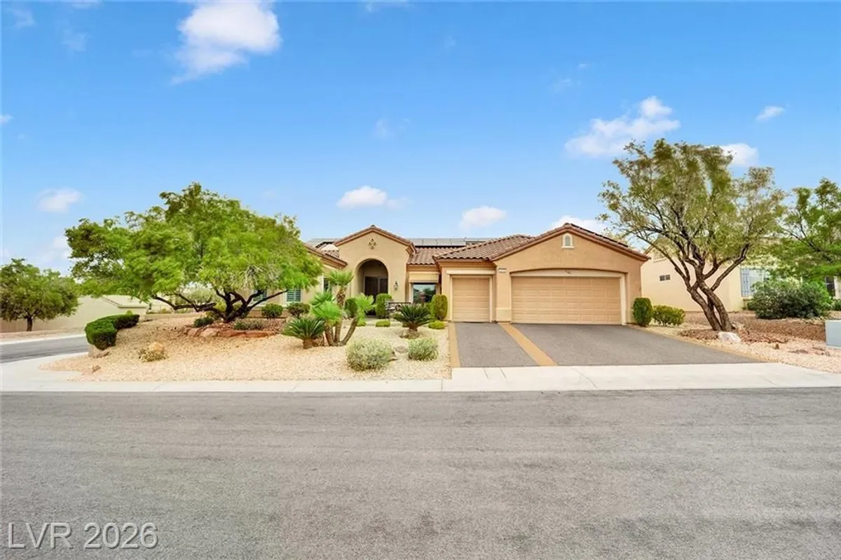Property Slideshow image 1 of 40 | 2910 maffie st, Henderson, NV, 89052