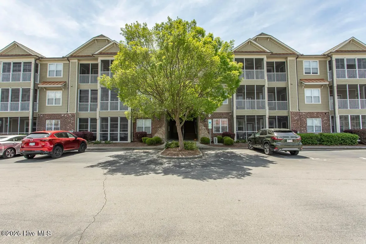 Property Slideshow image 1 of 41 | 395 s crow creek dr 1201, Calabash, NC, 28467