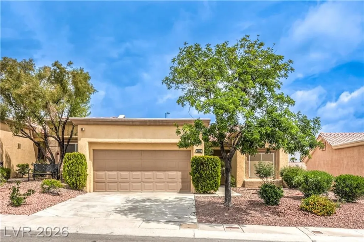 Property Slideshow image 1 of 39 | 9948 bundella dr, Las Vegas, NV, 89134