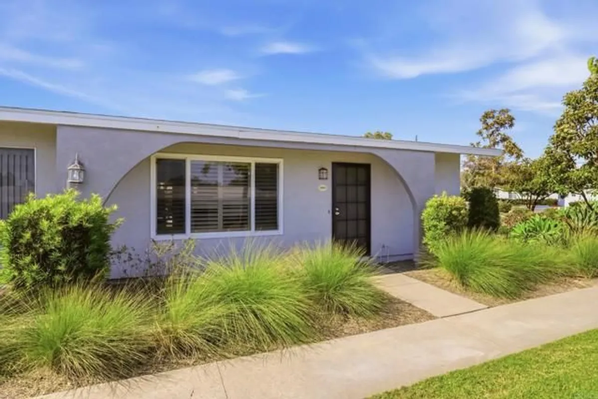 Property Slideshow image 1 of 31 | 3561 boussock ln, Oceanside, CA, 92057