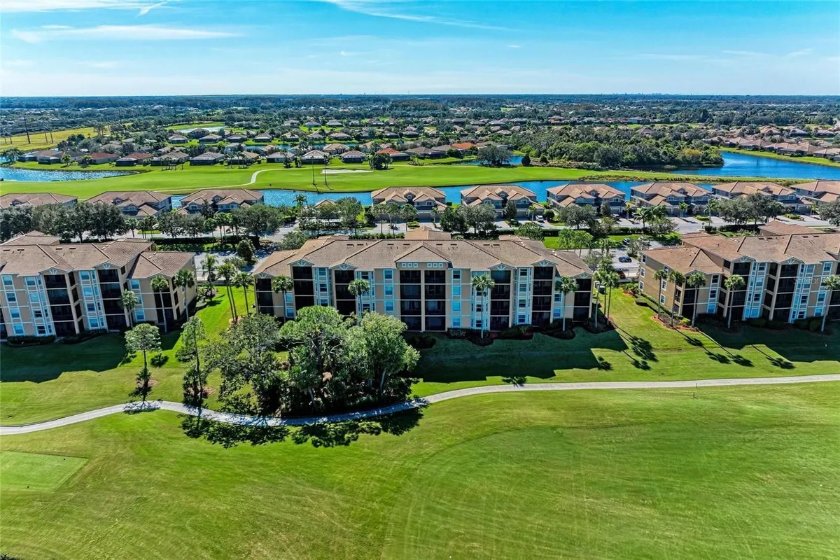 Property Slideshow image 1 of 52 | 8205 grand estuary trl 208, Bradenton, FL, 34212