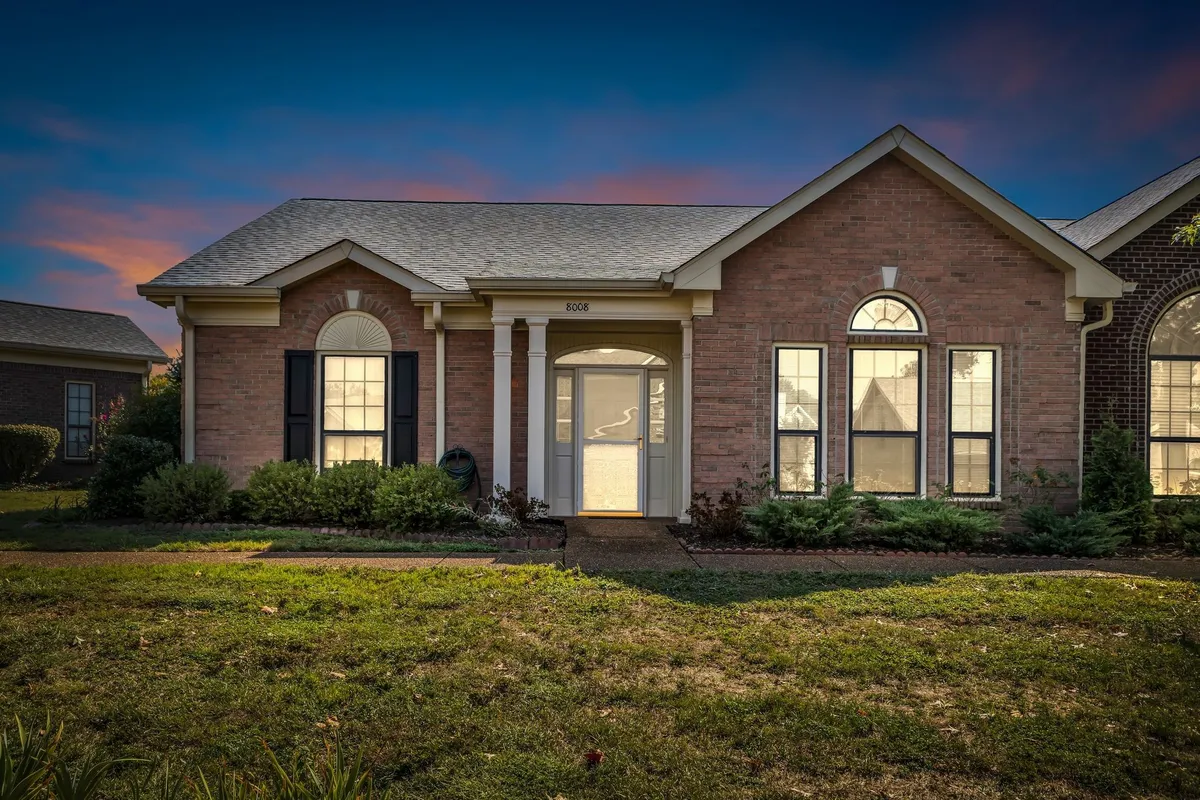 Property Slideshow image 1 of 28 | 8008 sunrise cir, Franklin, TN, 37067
