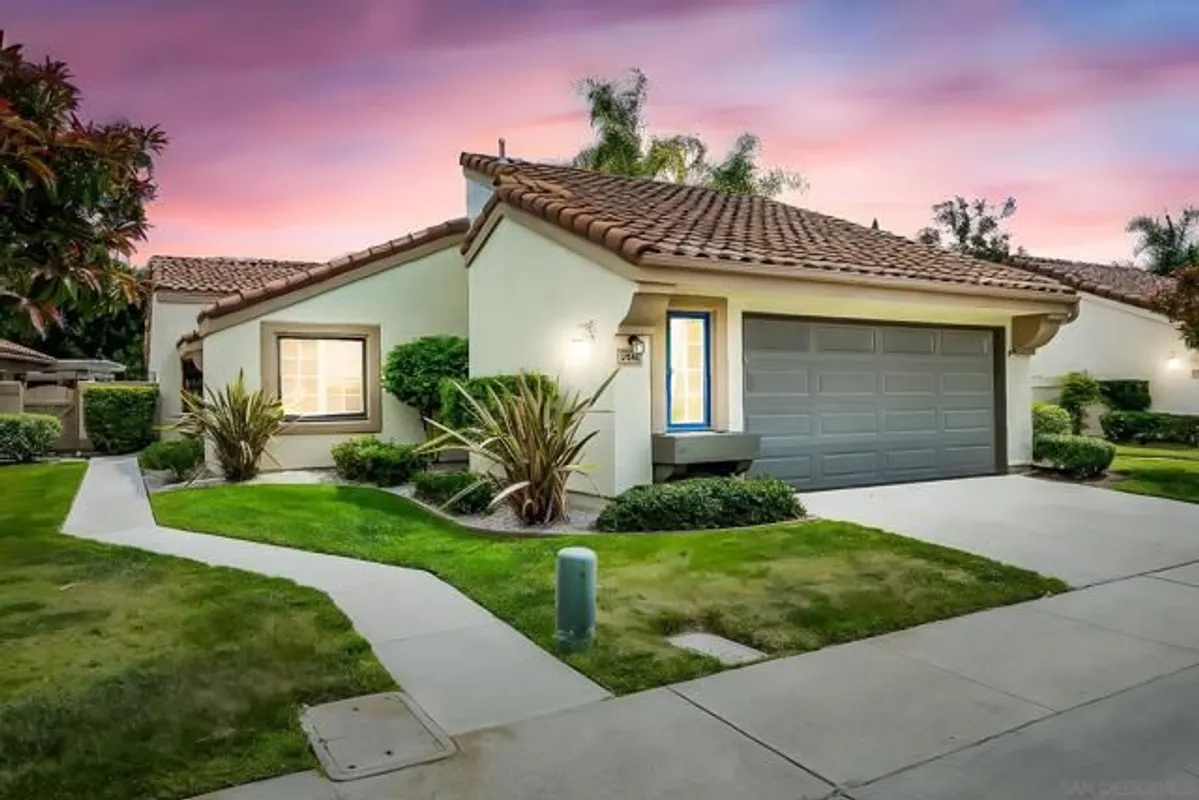 Property Slideshow image 1 of 56 | 17680 caminito balata, San Diego, CA, 92128