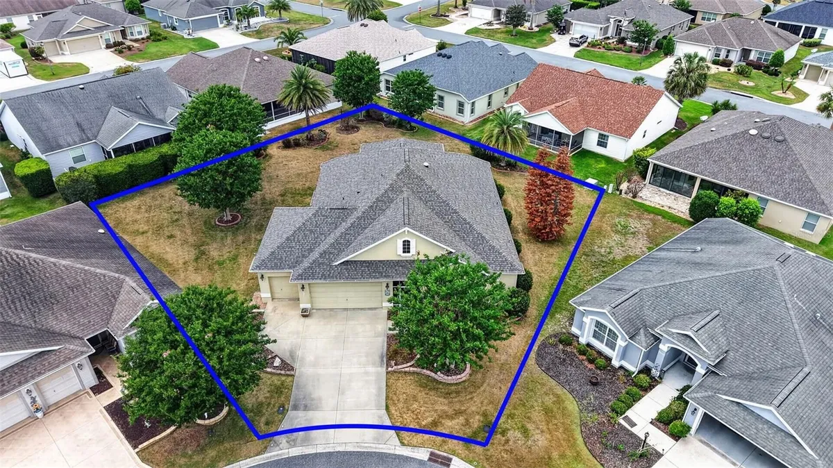 Property Slideshow image 1 of 64 | 2970 fisher ave, The Villages, FL, 32163