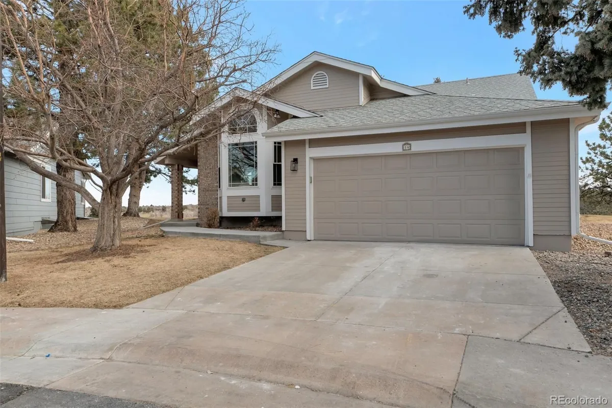 Property Slideshow image 1 of 23 | 14 stonehaven ct, Highlands Ranch, CO, 80130
