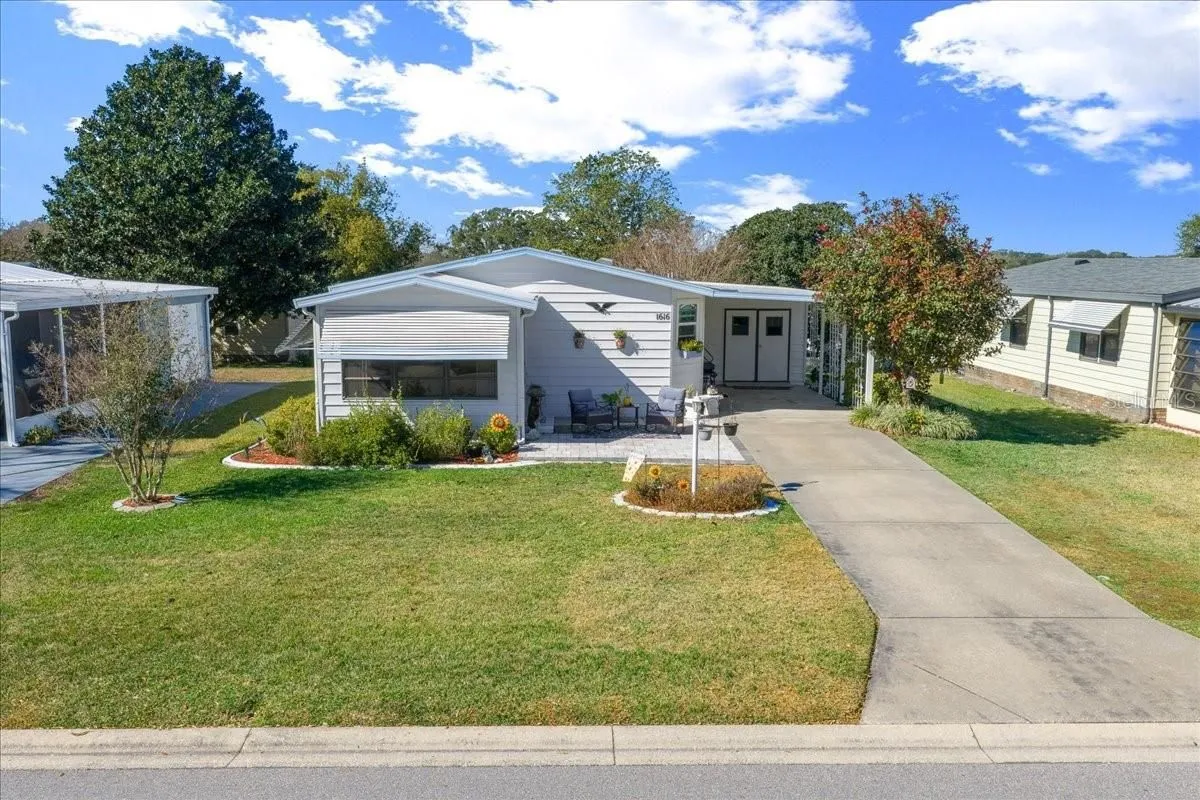 Property Slideshow image 1 of 39 | 1616 myrtle beach dr, The Villages, FL, 32159