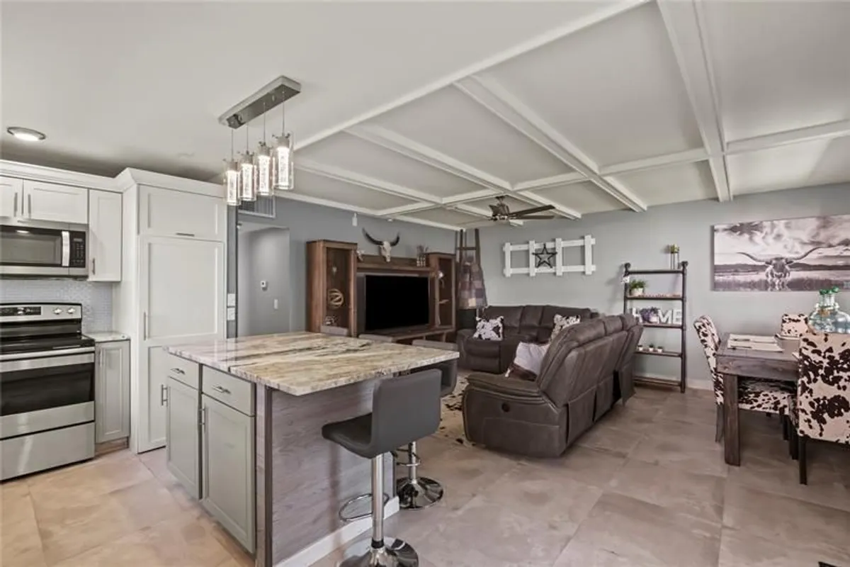 Property Slideshow image 1 of 19 | 352 saxony h # 352, Delray Beach, FL, 33446