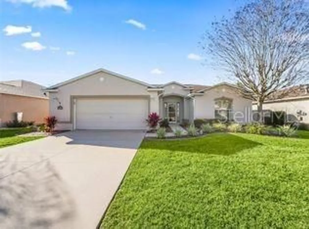 Property Slideshow image 1 of 10 | 15692 sw 16th ter, Ocala, FL, 34473