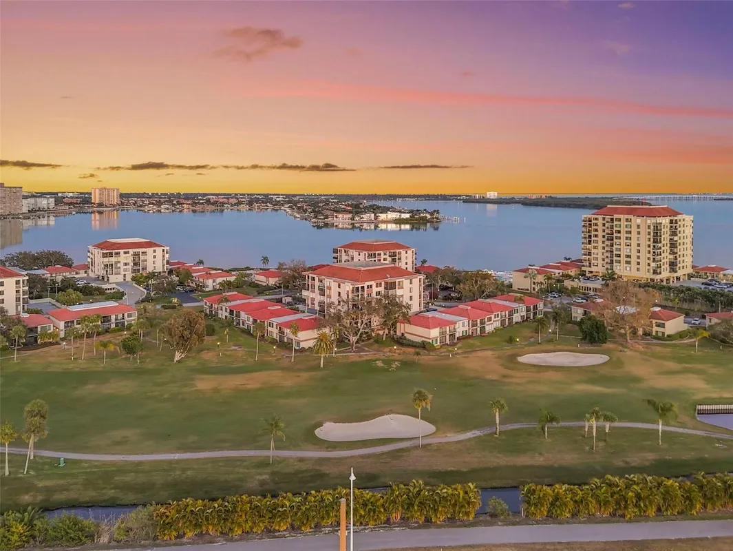 Property Slideshow image 1 of 30 | 6269 palma del mar blvd 608, St Petersburg, FL, 33715