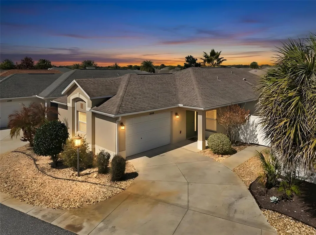 Property Slideshow image 1 of 32 | 2149 sandalwood pl, The Villages, FL, 32163