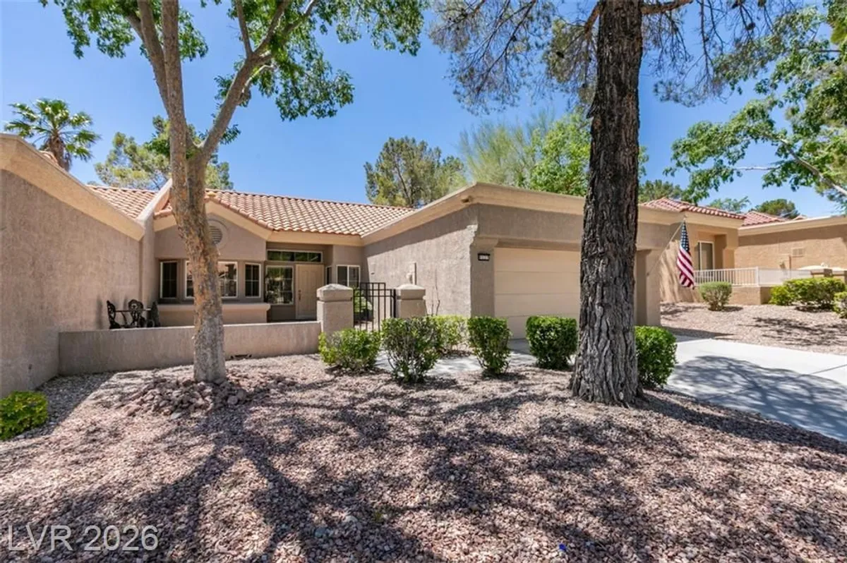 Property Slideshow image 1 of 49 | 9537 eagle valley dr, Las Vegas, NV, 89134