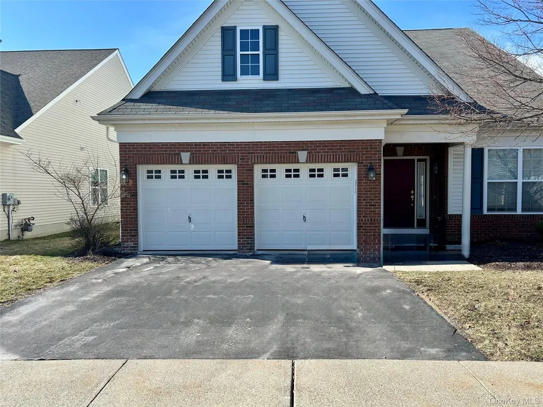 Property Slideshow image 1 of 19 | 19 sunflower st, Middletown, NY, 10940