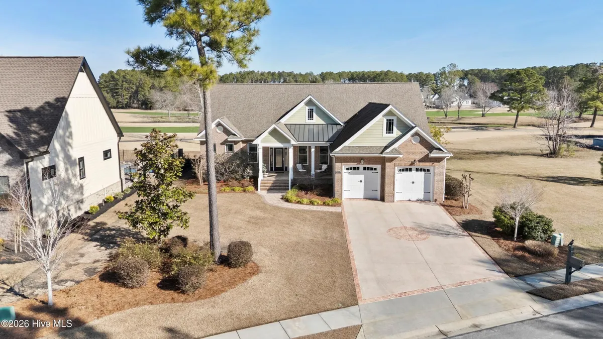 Property Slideshow image 1 of 50 | 9461 old salem way, Calabash, NC, 28467