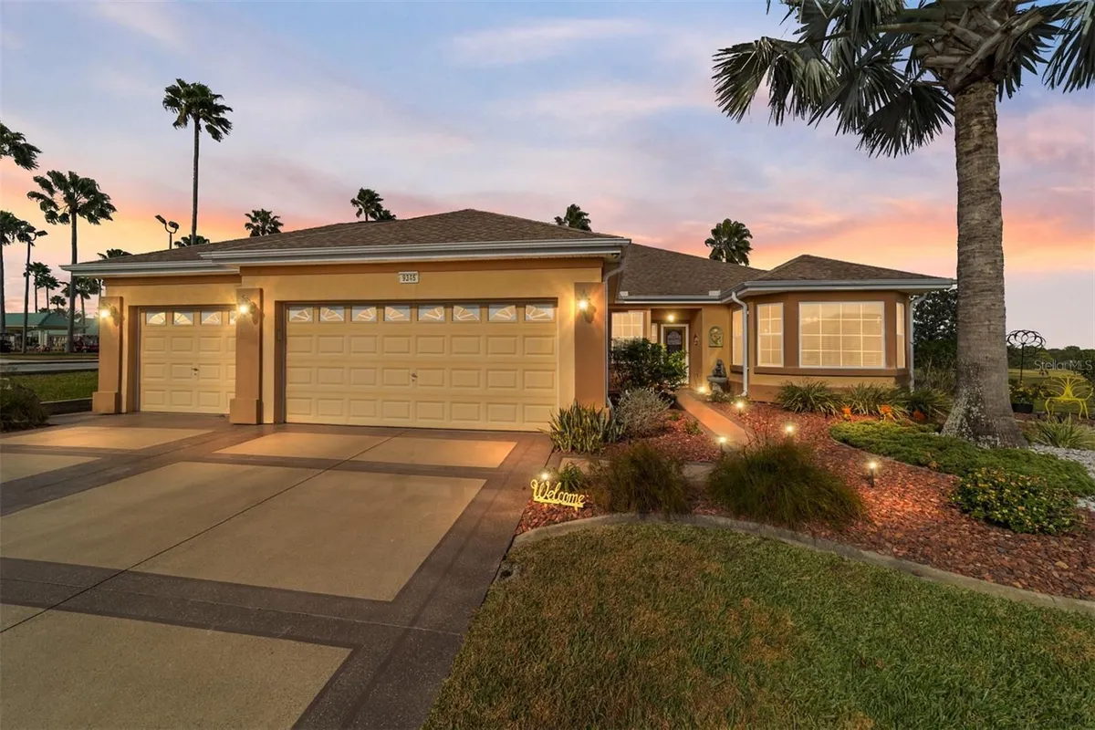 Property Slideshow image 1 of 81 | 9345 se 136th pl, Summerfield, FL, 34491