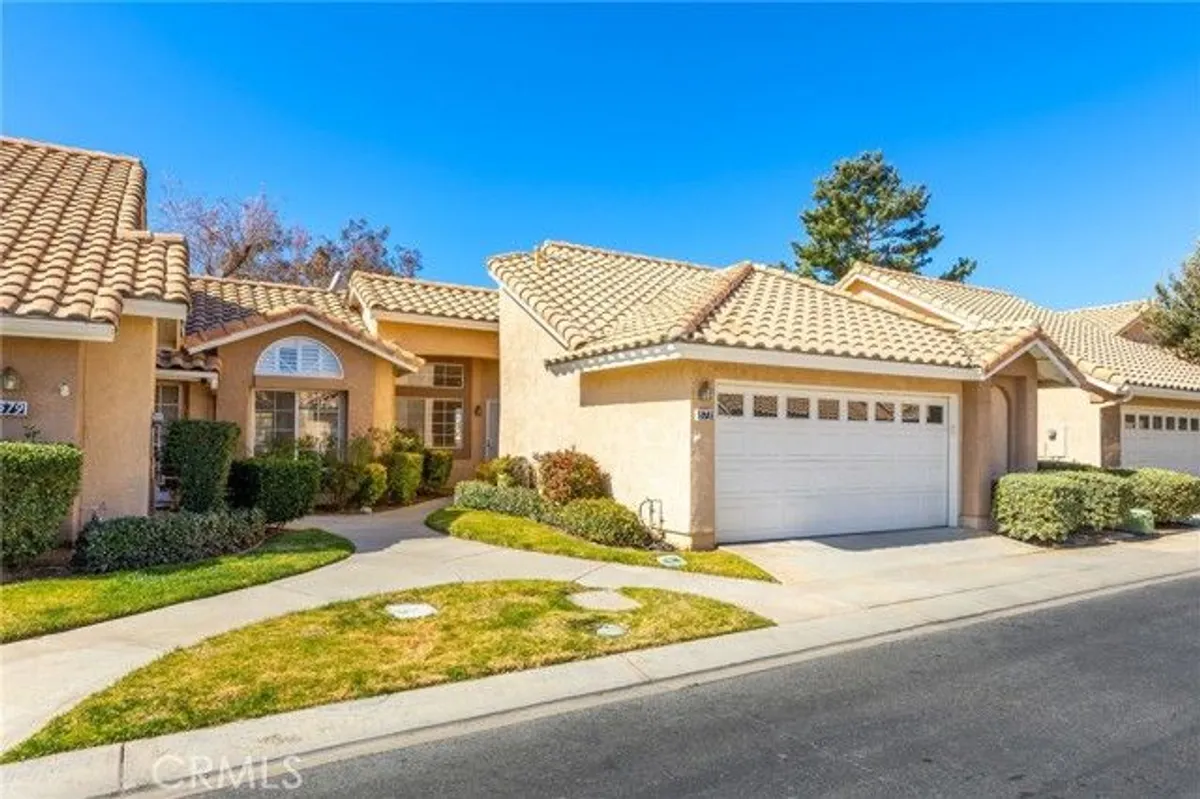 Property Slideshow image 1 of 9 | 573 la costa dr, Banning, CA, 92220