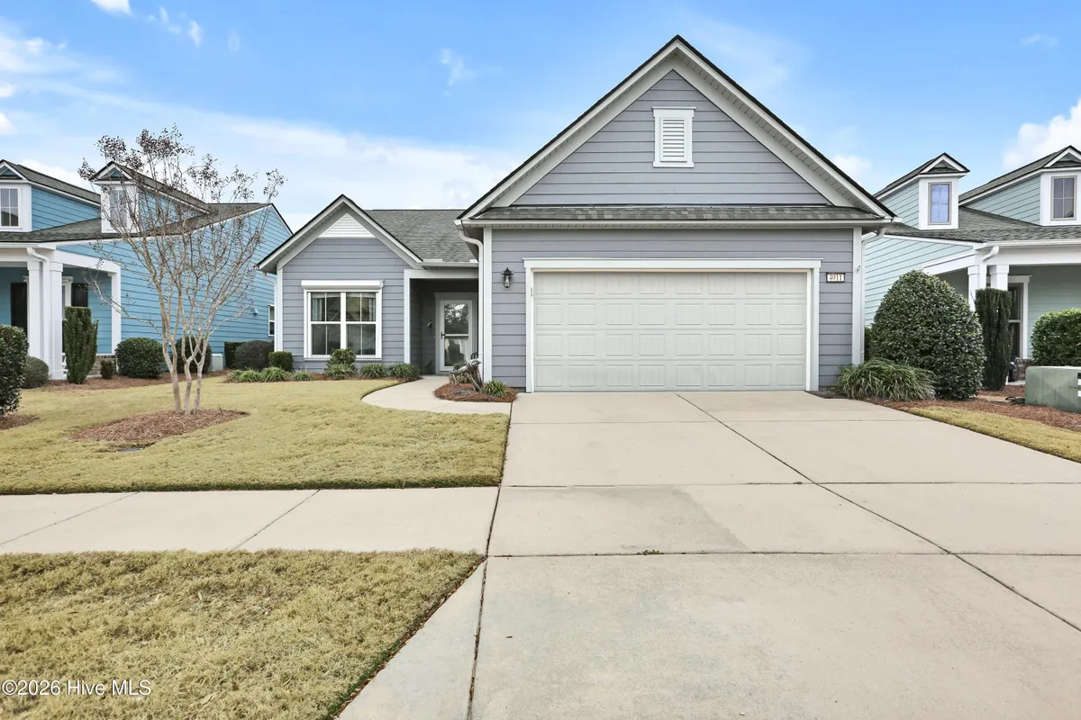 Property Slideshow image 1 of 51 | 4011 ruddy duck way, Wilmington, NC, 28412