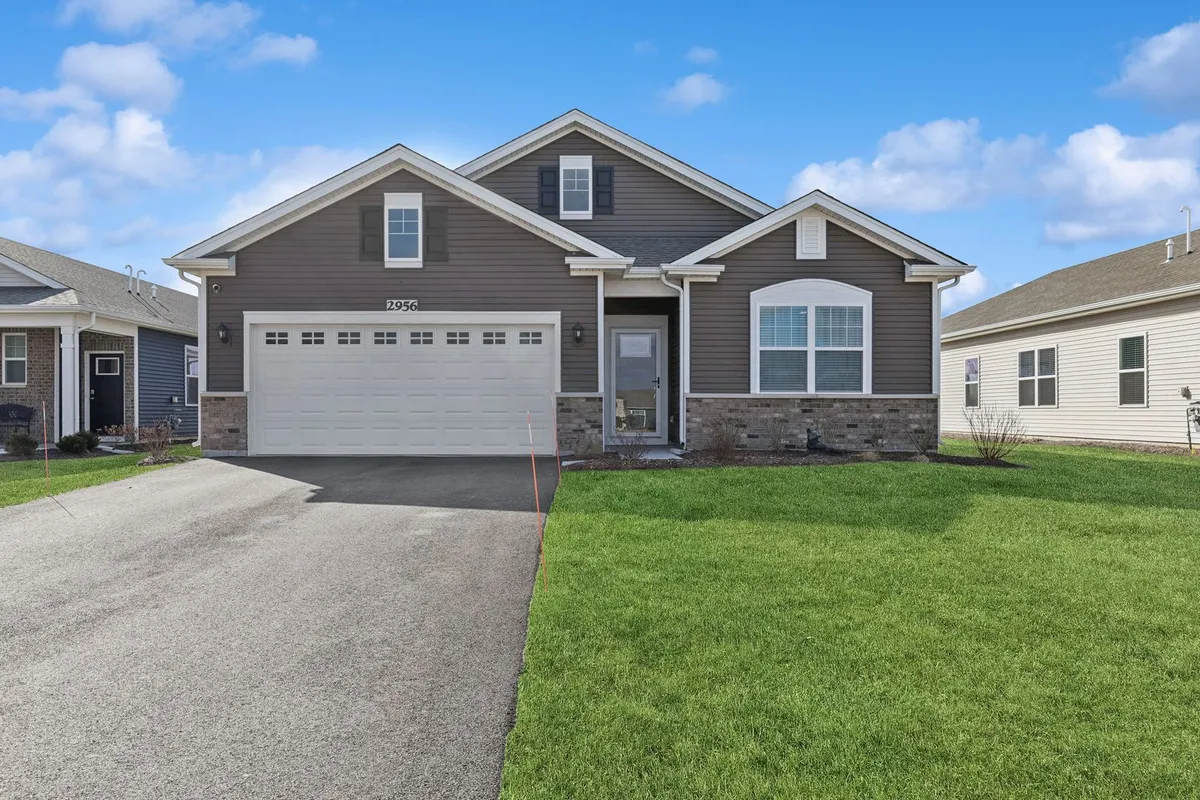 Property Slideshow image 1 of 19 | 2956 harnish dr, Algonquin, IL, 60102