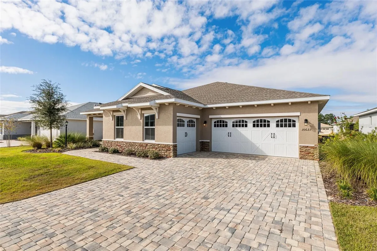 Property Slideshow image 1 of 69 | 10621 sw 98th ln, Ocala, FL, 34481