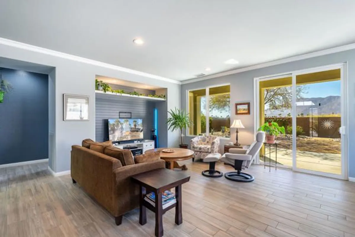 Property Slideshow image 1 of 38 | 81773 sun cactus ln, La Quinta, CA, 92253