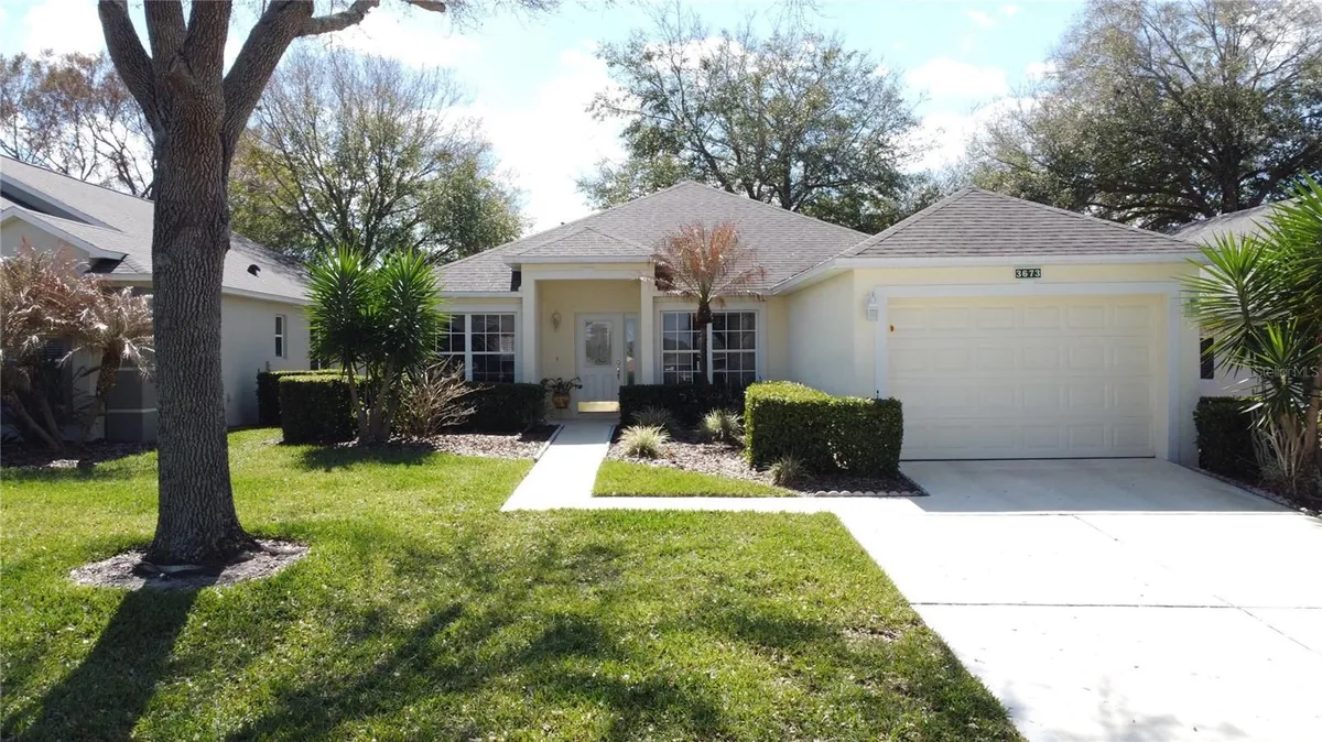 Property Slideshow image 1 of 74 | 3673 rollingbrook st, Clermont, FL, 34711