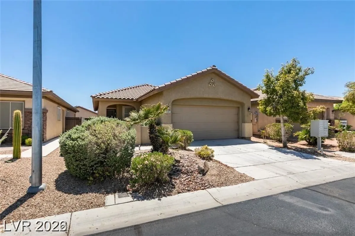 Property Slideshow image 1 of 31 | 5985 falconer ave, Las Vegas, NV, 89122