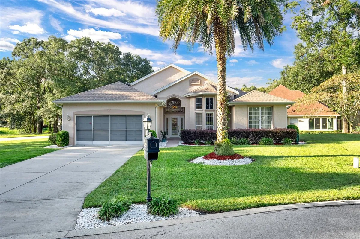 Property Slideshow image 1 of 47 | 10777 sw 71st cir, Ocala, FL, 34476