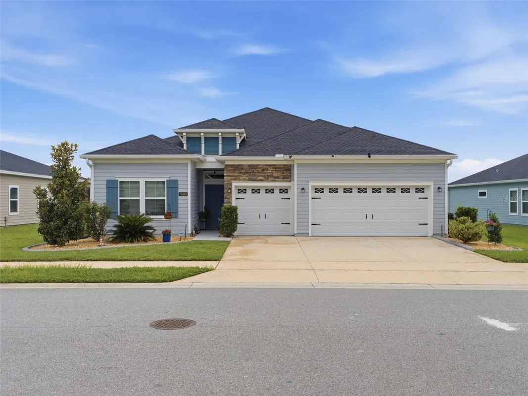 Property Slideshow image 1 of 42 | 7680 sw 74th loop, Ocala, FL, 34481