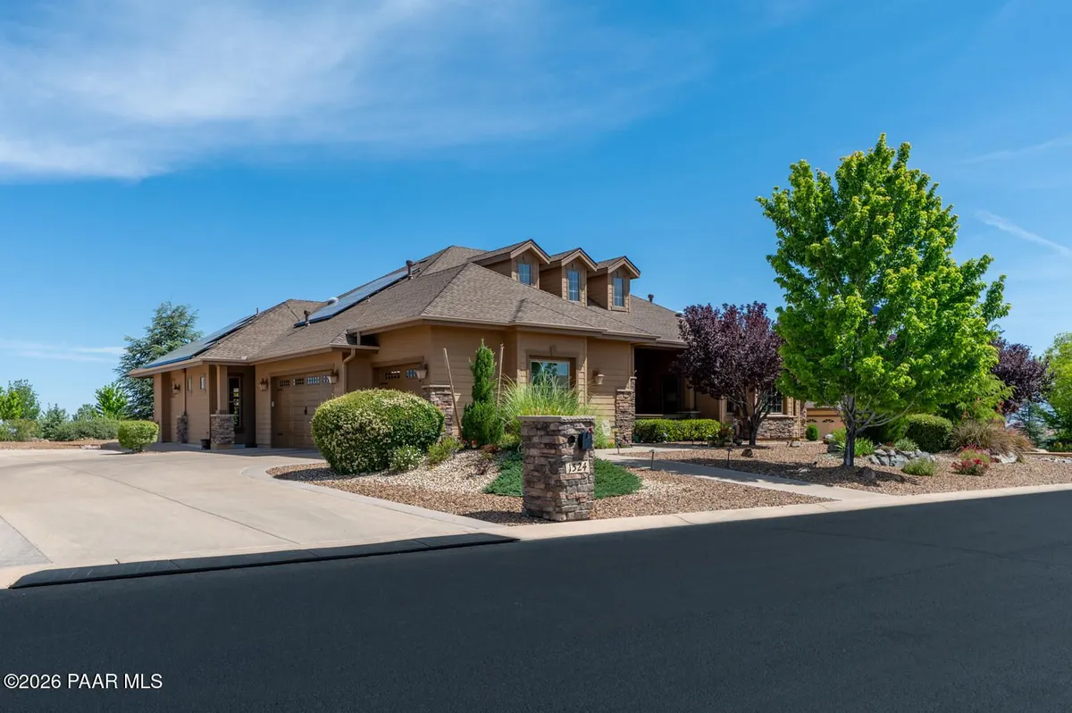Property Slideshow image 1 of 51 | 1524 northridge dr, Prescott, AZ, 86301