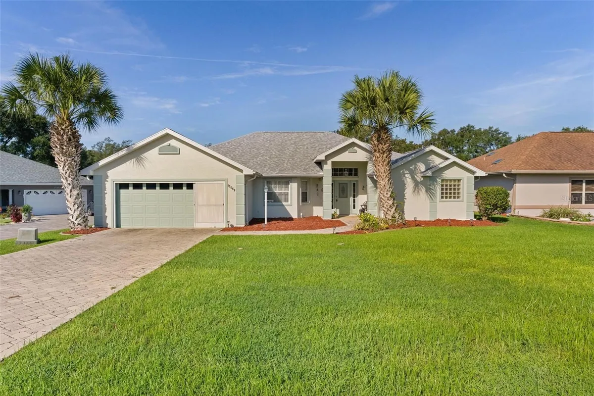 Property Slideshow image 1 of 33 | 17566 se 112th ave, Summerfield, FL, 34491