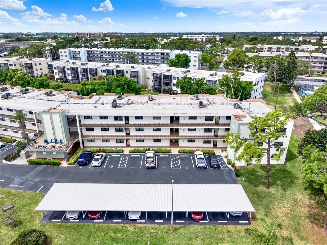 Property Slideshow image 1 of 33 | 5980 terrace park dr 309, St Petersburg, FL, 33709