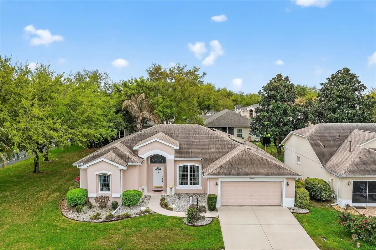 Property Slideshow image 1 of 50 | 5154 aurora dr, Leesburg, FL, 34748