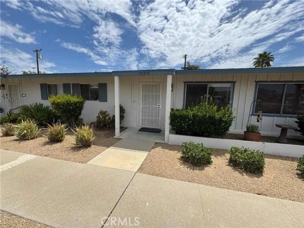 Property Slideshow image 1 of 14 | 26258 cherry hls, Sun City, CA, 92586