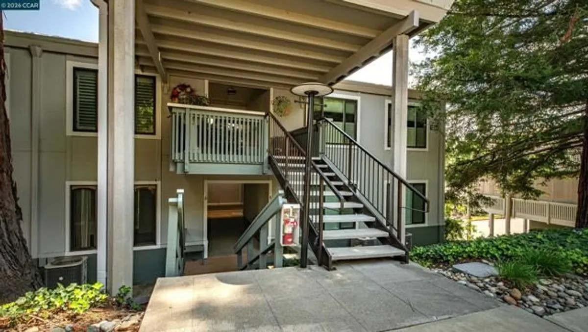 Property Slideshow image 1 of 24 | 1224 rockledge ln 6, Walnut Creek, CA, 94595