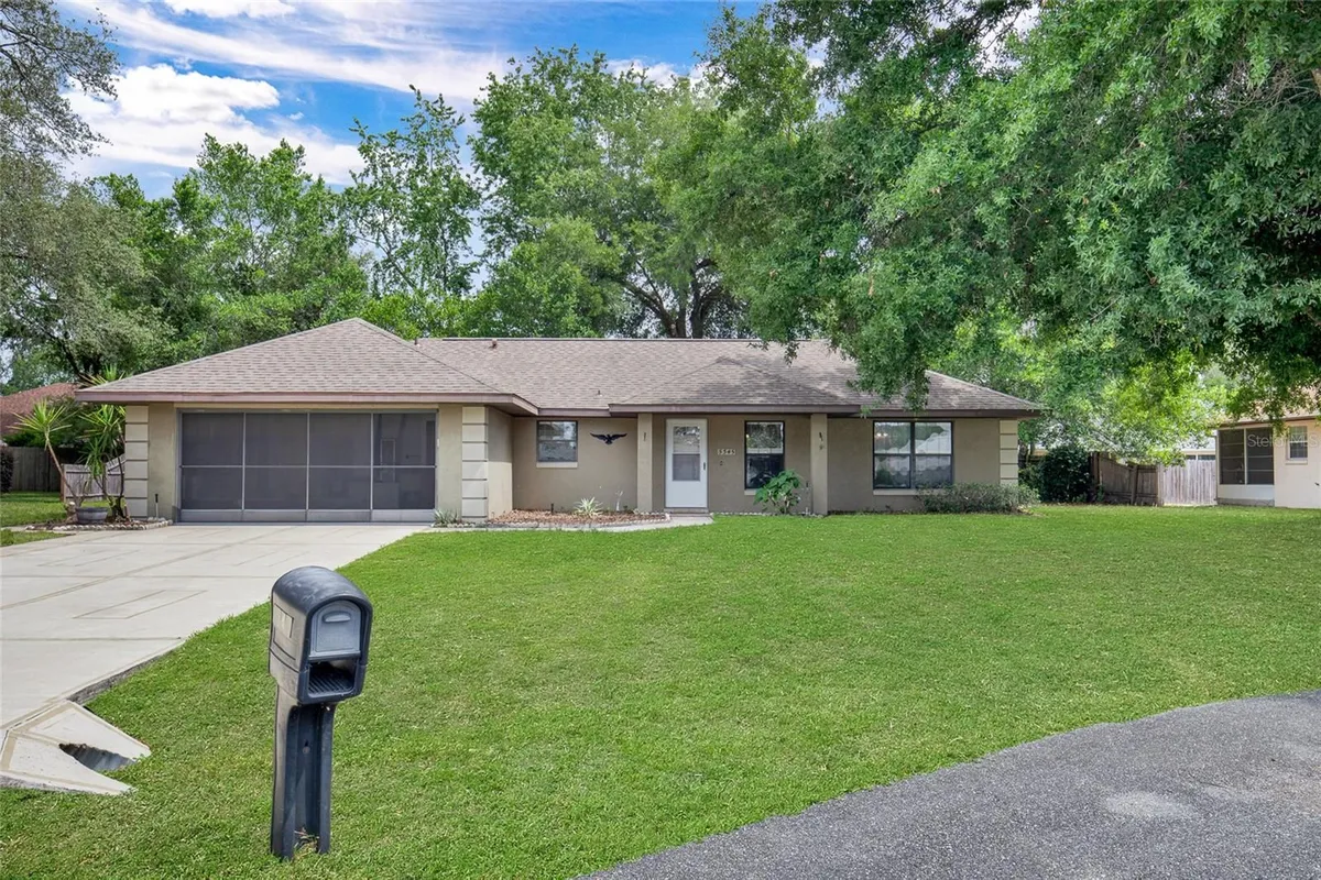 Property Slideshow image 1 of 22 | 5345 sw 83rd pl, Ocala, FL, 34476