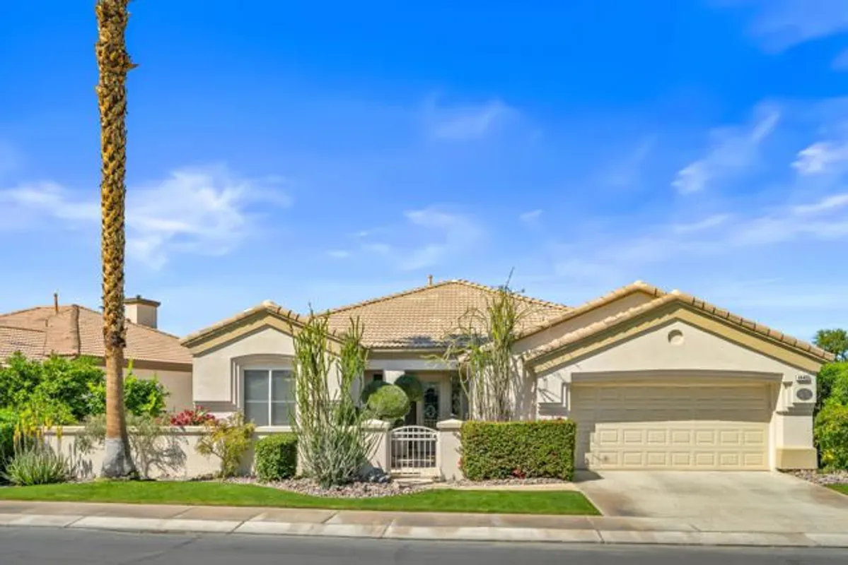 Property Slideshow image 1 of 65 | 44403 royal lytham dr, Indio, CA, 92201