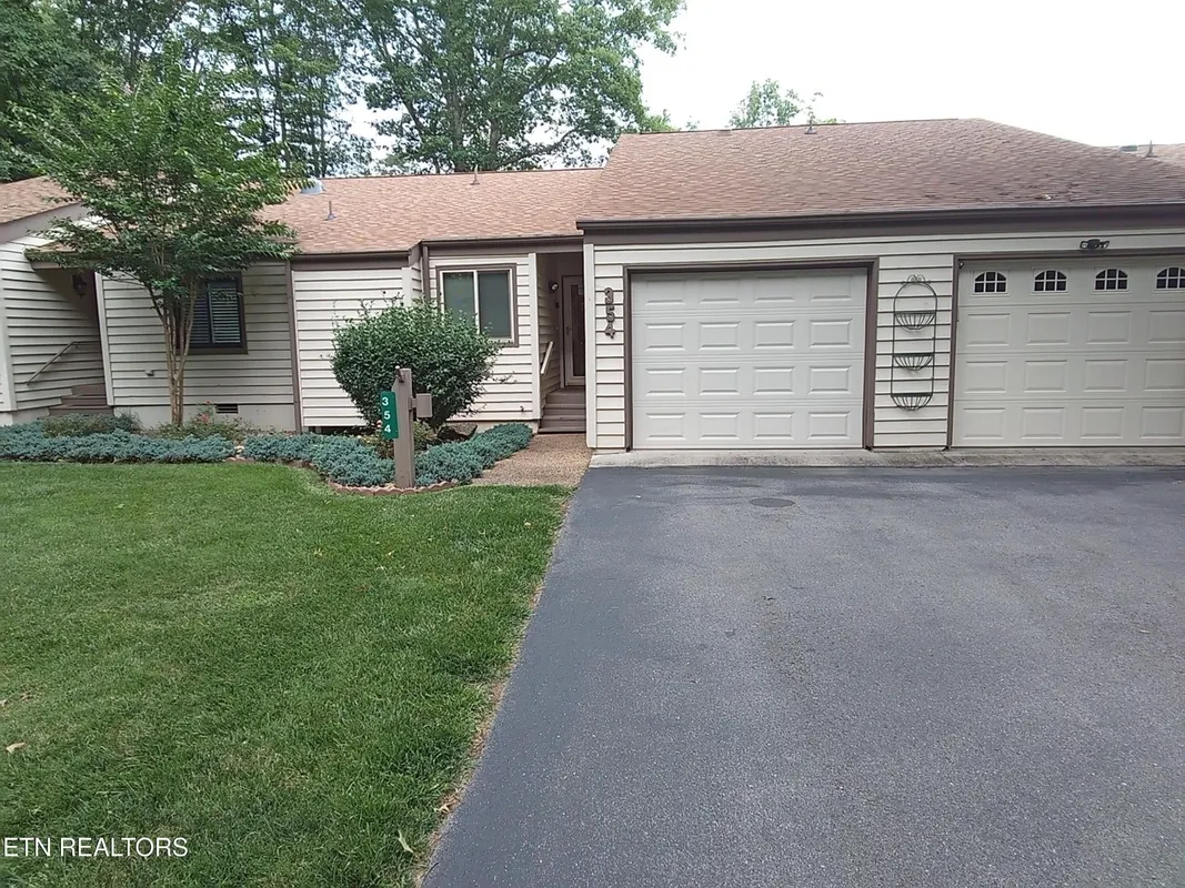 Property Slideshow image 1 of 20 | 354 lake catherine ln, Crossville, TN, 38558