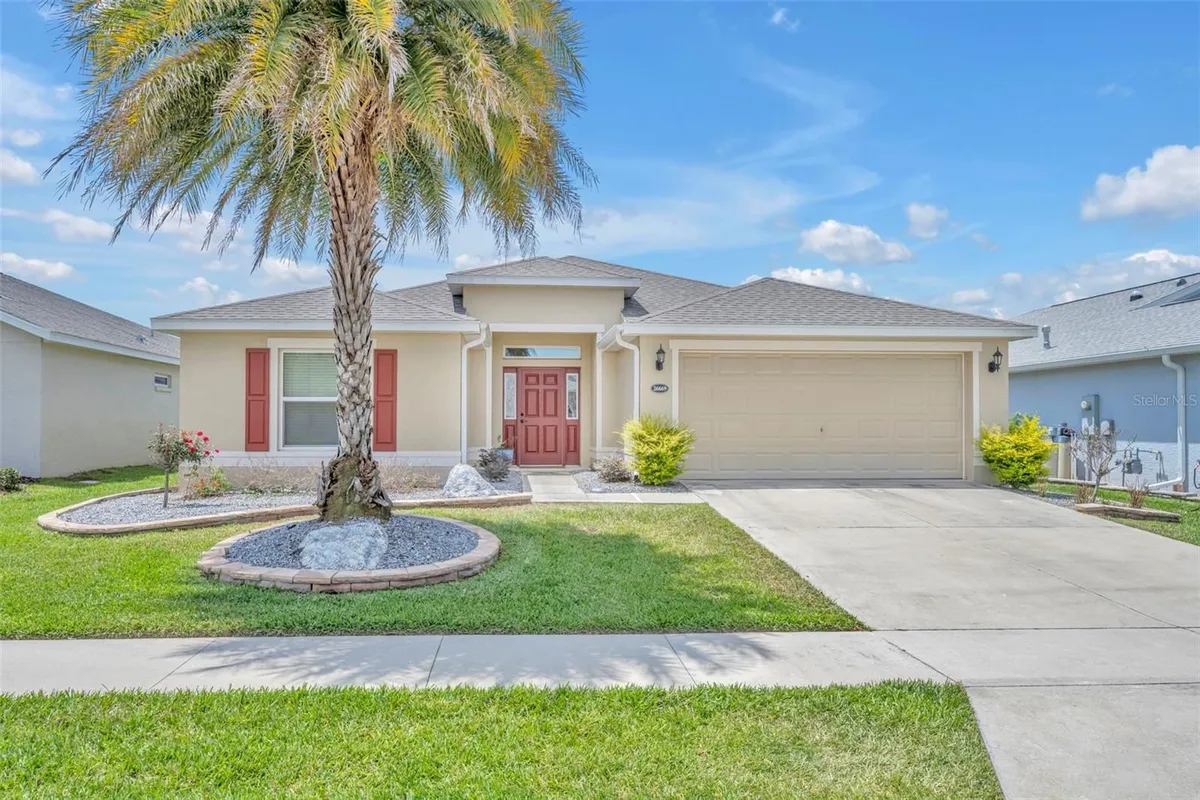 Property Slideshow image 1 of 46 | 26669 otter creek ln, Leesburg, FL, 34748