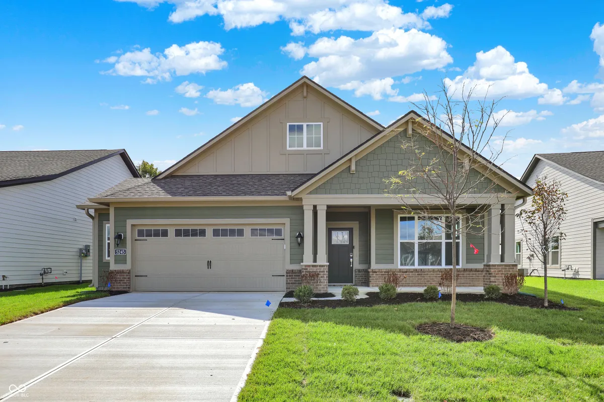 Property Slideshow image 1 of 56 | 5245 nettleton way, Avon, IN, 46123