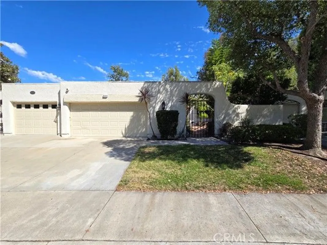 Property Slideshow image 1 of 28 | 3514 bahia blanca b, Laguna Woods, CA, 92637
