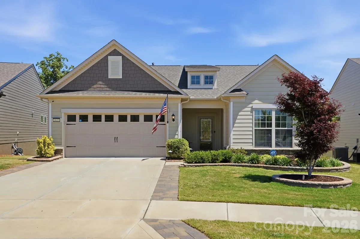 Property Slideshow image 1 of 39 | 1635 carolina orchards blvd, Fort Mill, SC, 29715