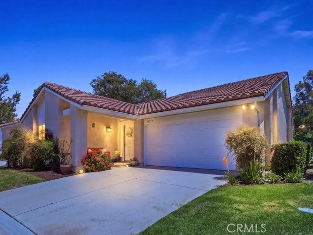 Property Slideshow image 1 of 71 | 27735 via rodrigo, Mission Viejo, CA, 92692
