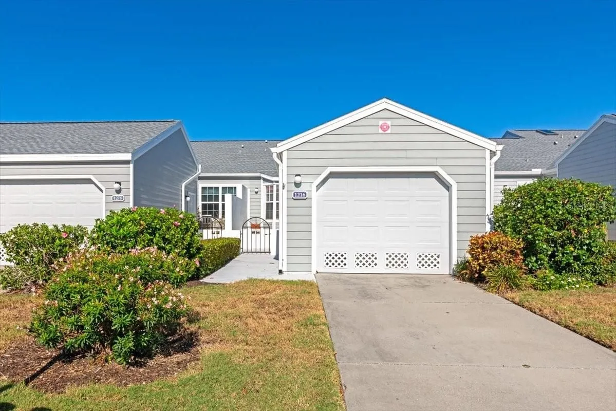 Property Slideshow image 1 of 67 | 1216 spoonbill landings cir, Bradenton, FL, 34209