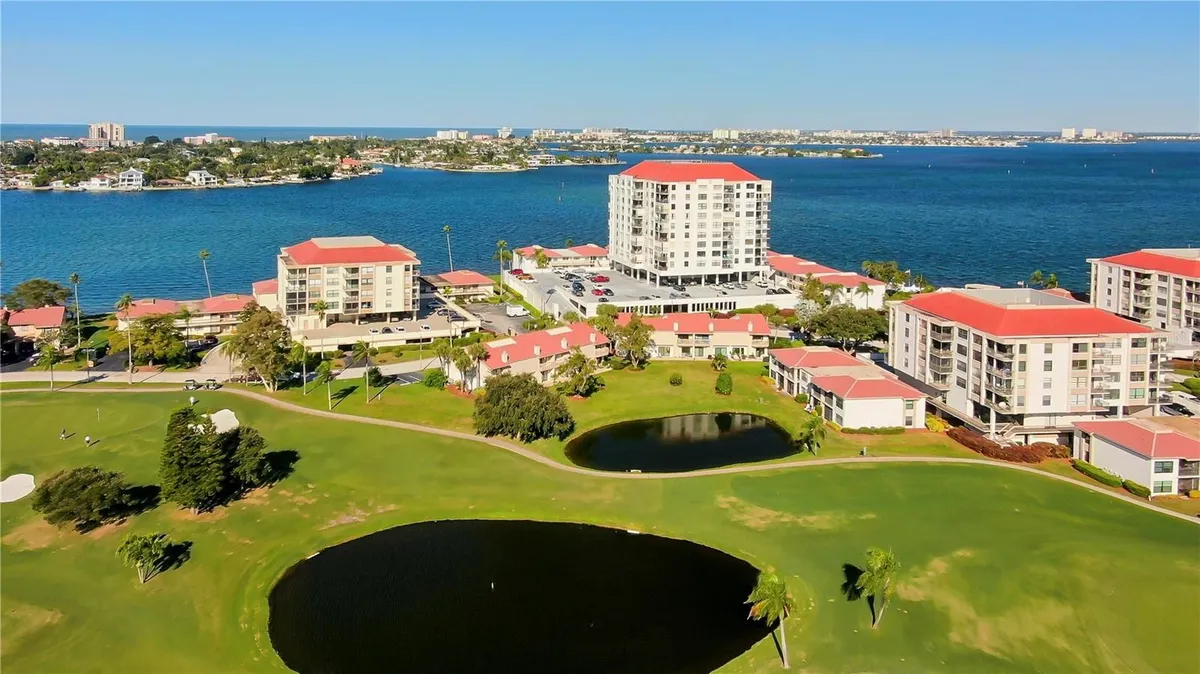 Property Slideshow image 1 of 36 | 6265 sun blvd apt 605, St Petersburg, FL, 33715