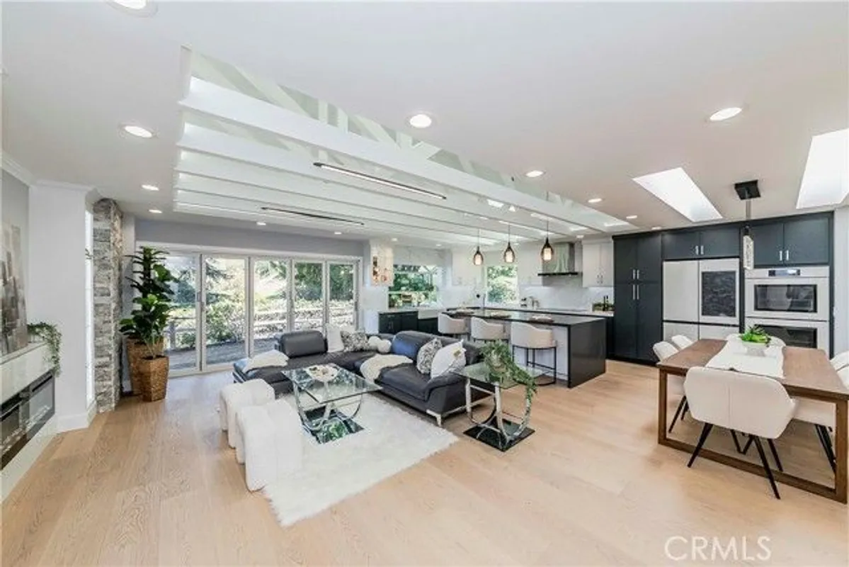 Property Slideshow image 1 of 43 | 5309 cantante, Laguna Woods, CA, 92637