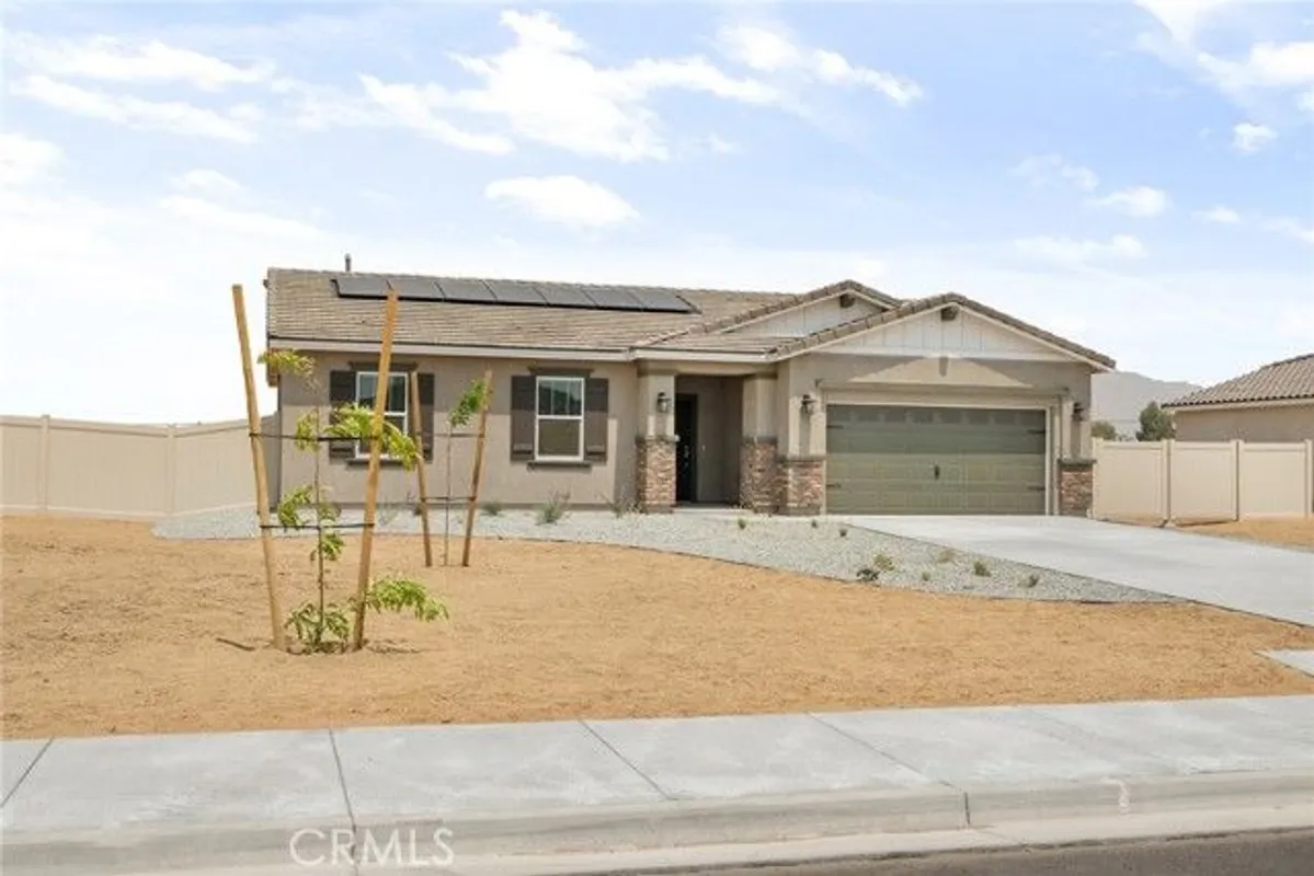 Property Slideshow image 1 of 6 | 14755 indigo rd, Apple Valley, CA, 92307