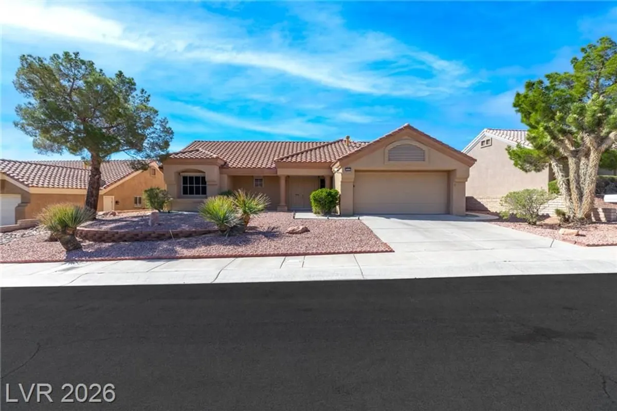 Property Slideshow image 1 of 25 | 9433 quail ridge dr, Las Vegas, NV, 89134